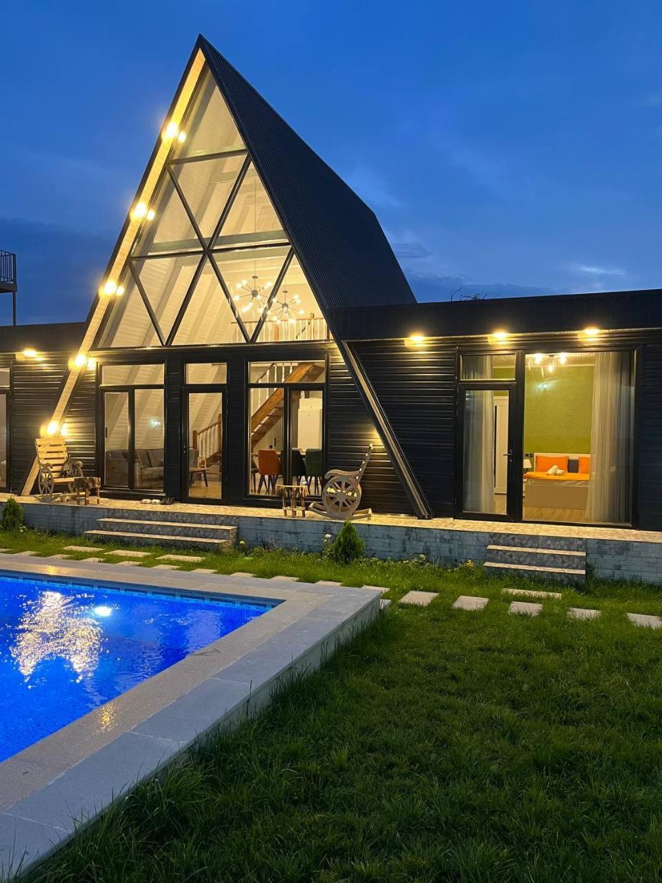 Qafqaz Mountside Chalet ガバラ エクステリア 写真