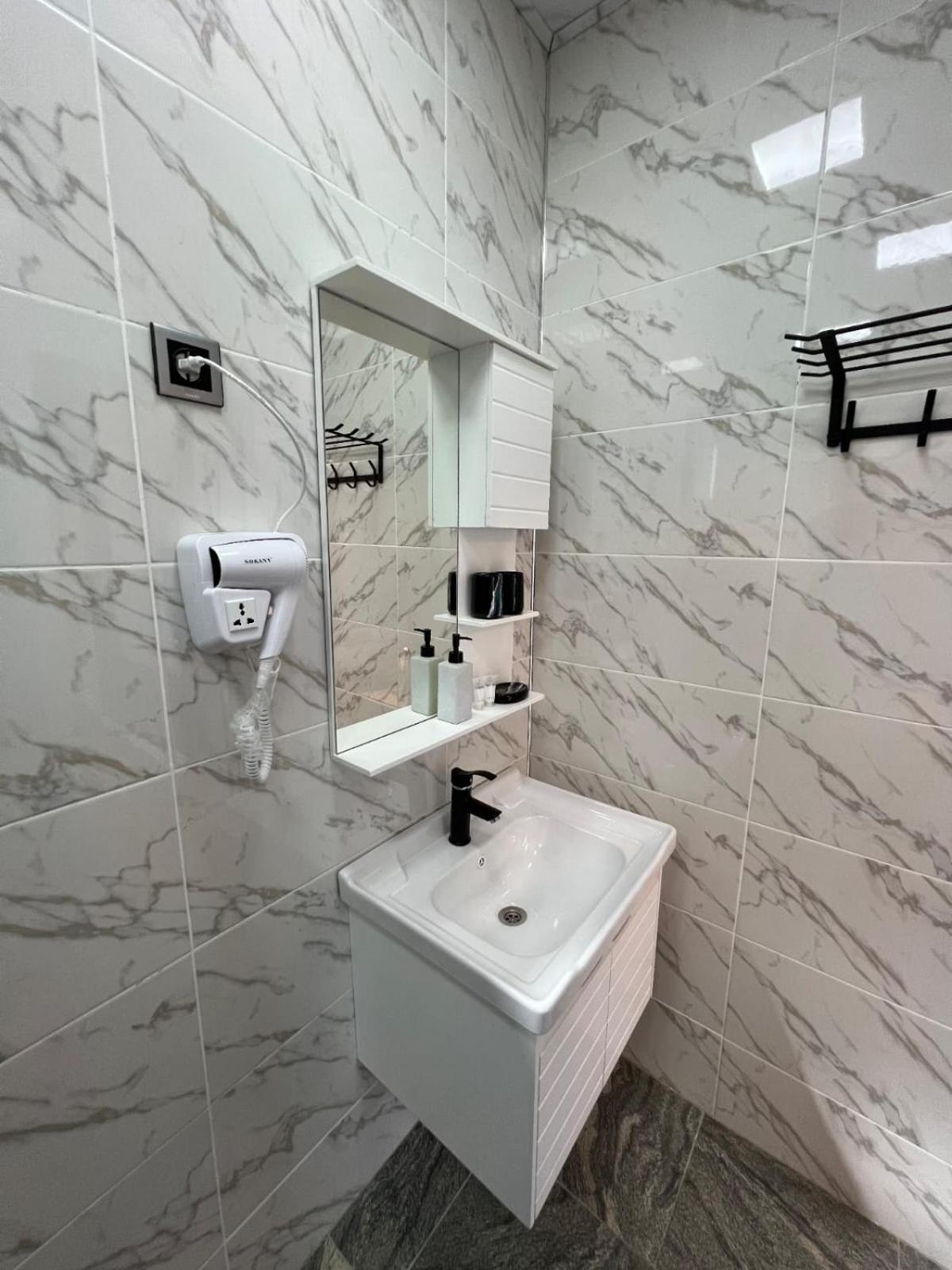 Qafqaz Mountside Chalet ガバラ エクステリア 写真